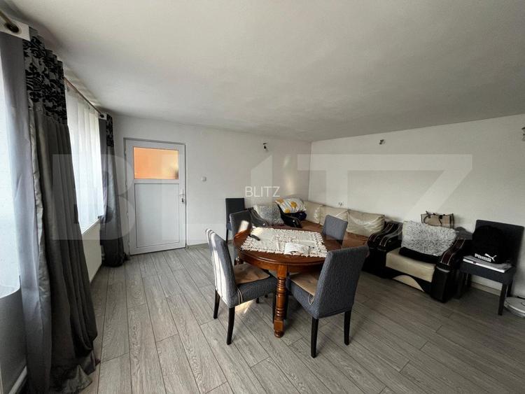Casa de vanzare, cu 5 camere, 200 mp, Livezile - 2