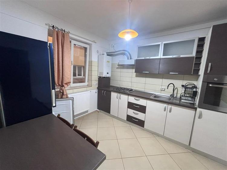 Berceni-Aparatorii Patriei Apartament 3 camere, Spatios- Luminos