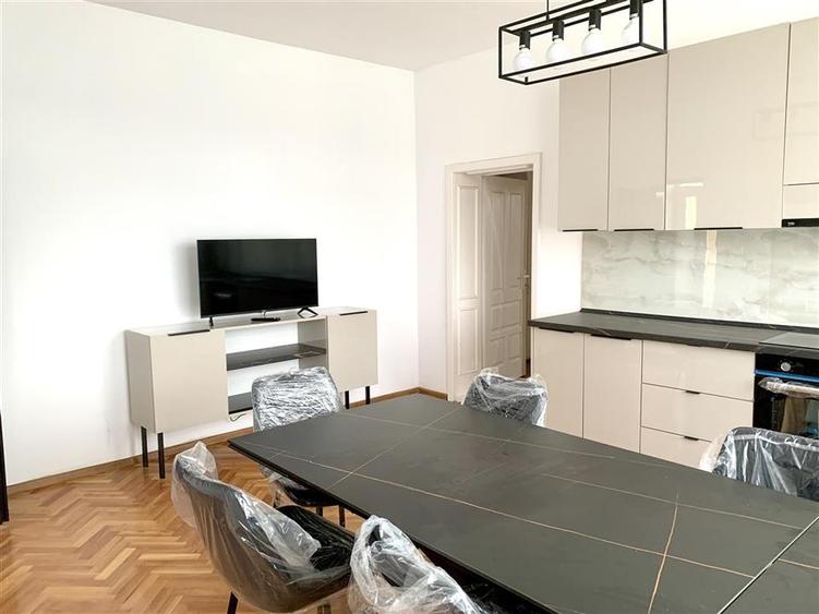 RECO Apartament spațios la casa, cu gradina si priveliste deosebita 83 mp