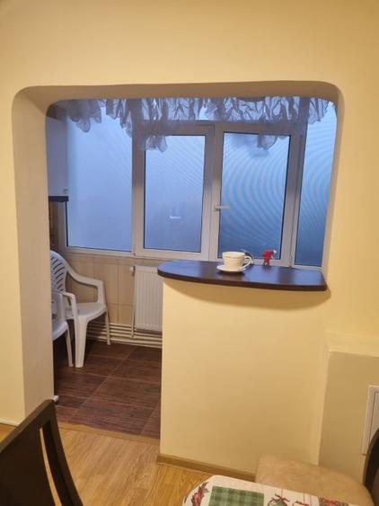 Apartament cu 3 camere situat in Faleza Nord , zona Reyna-termen lung