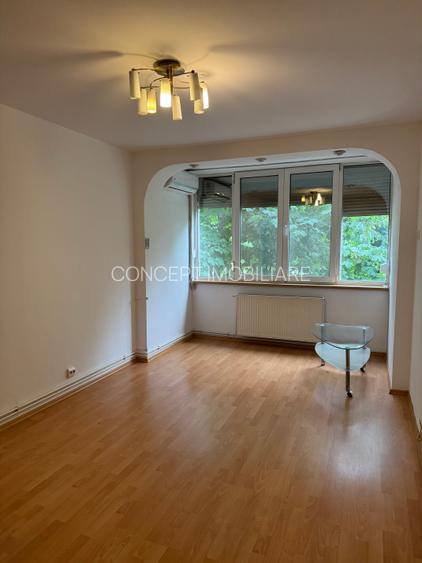 Drumul Taberei, Valea Argesului, Apartament 3 camere de inchiriat - 13