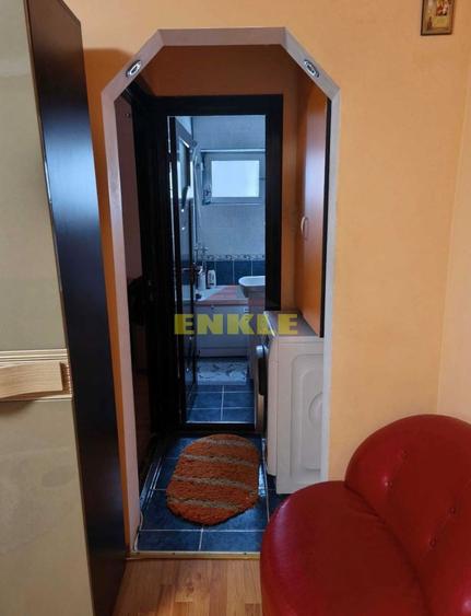 De vanzare apartament cu 2 camere, zona Primaverii.