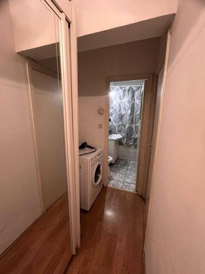 Apartament 3 camere Calea Bucuresti-Ciucas,decomandat,2gr.128000 Euro