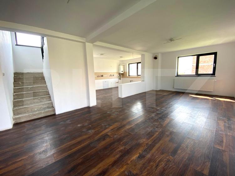 Reducere de pret!Casa individuala 120 mp utili, 4 camere, 500 mp teren, Chinteni