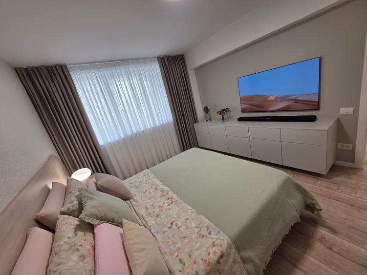 Vand apartament 2 camere premium cu loc de parcare