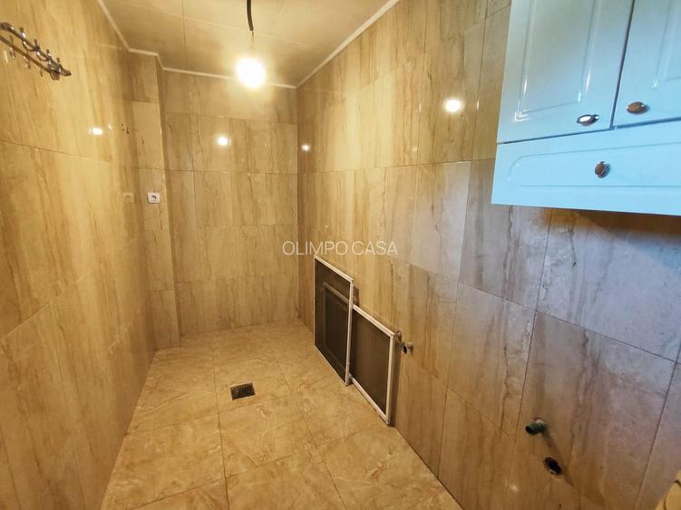 2 CASE | 465 MP TEREN | LANGA LAC | - 5