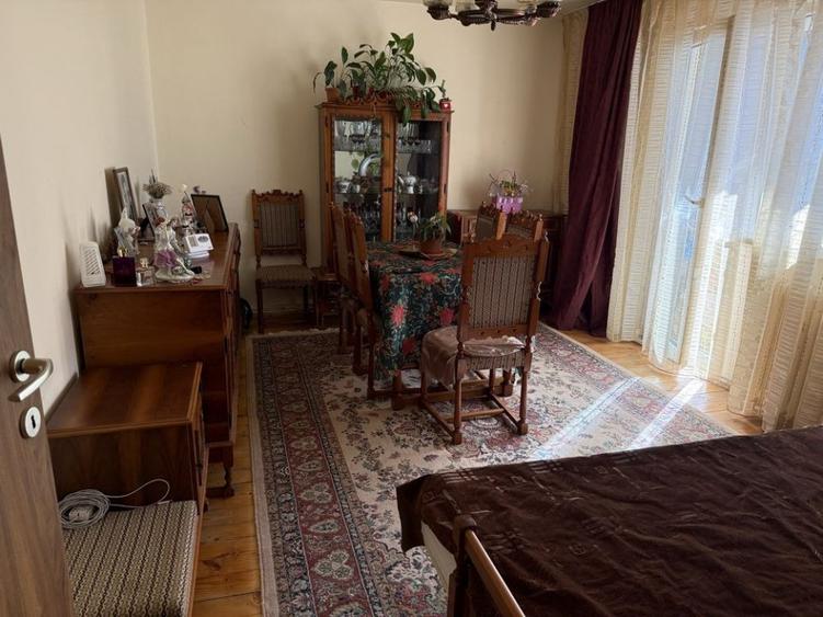 Apartament 4 camere in zona Nora Manastur