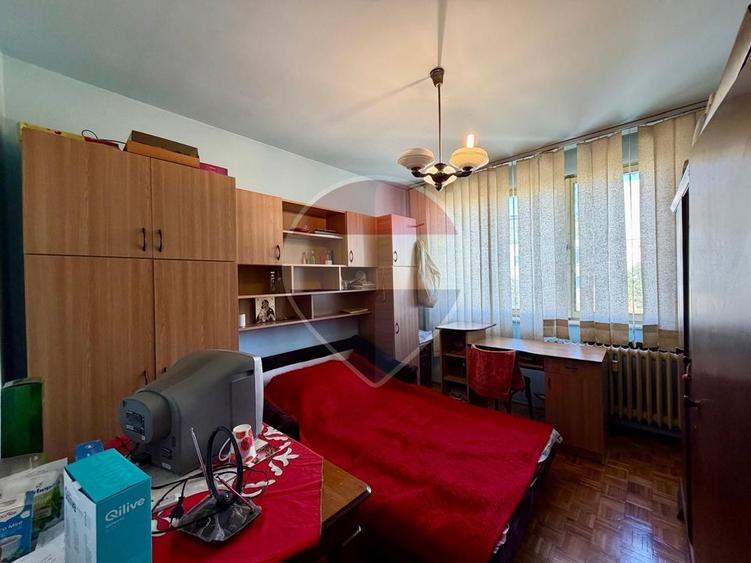 Apartament 3 camere - Cartier Grigorescu, la Coloane, Cluj - Napoca