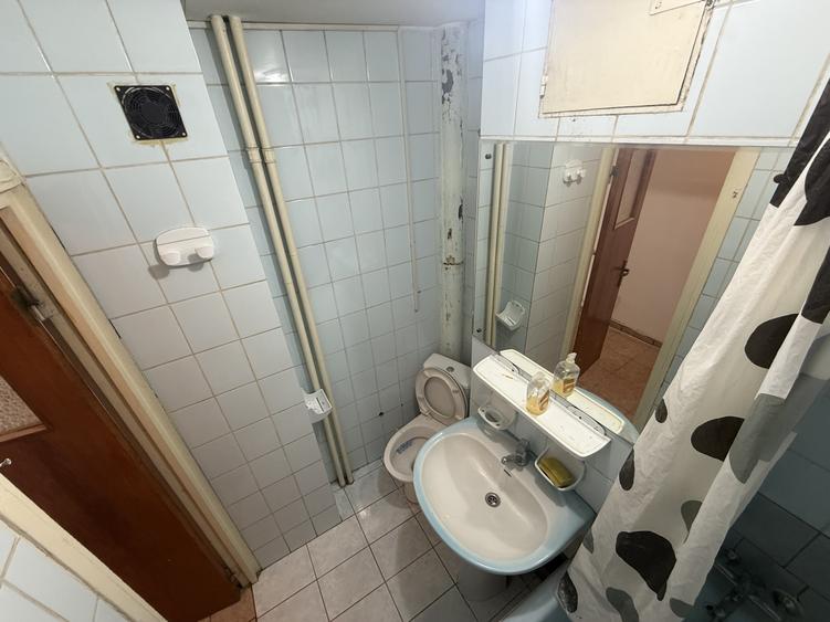 Apartament 2 Camere Lujerului 5 min Metrou etaj intermediar Investitie