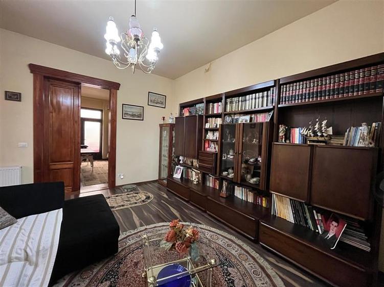 Lugoj, Casa 6 Cam., Teren 511 Mp., Str. Oituz. nr.1
