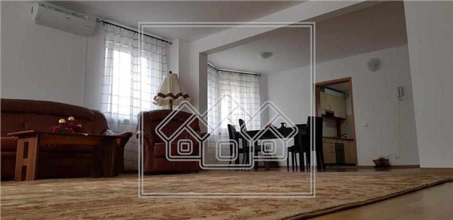 Casa de inchiriat in Sibiu - 160 mp utili, 4 camere - Zona Moldoveanu