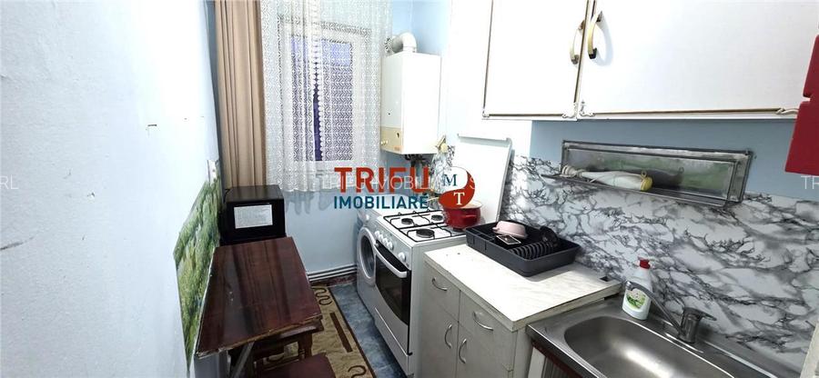 Apartament 4 camere semidecomandat etaj 8 zona Bulevard Cetate - 6