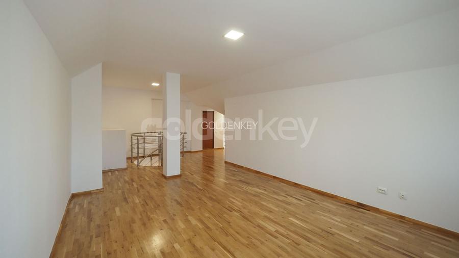 Vilă impecabila cu 7 camere, piscina exclusiva - 20