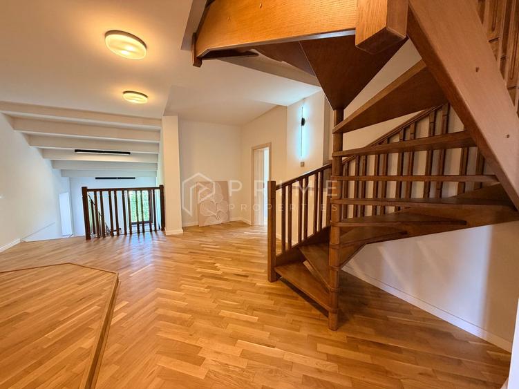 Spațiu de birouri PREMIUM | 160 mp | Vila renovată | Platou | Parcare