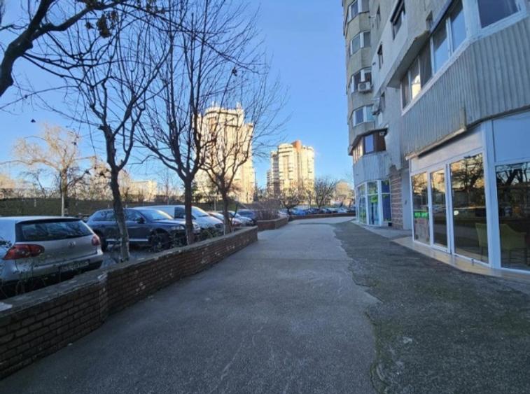 Gara, spatiu comercial din constructie, 218 mp.