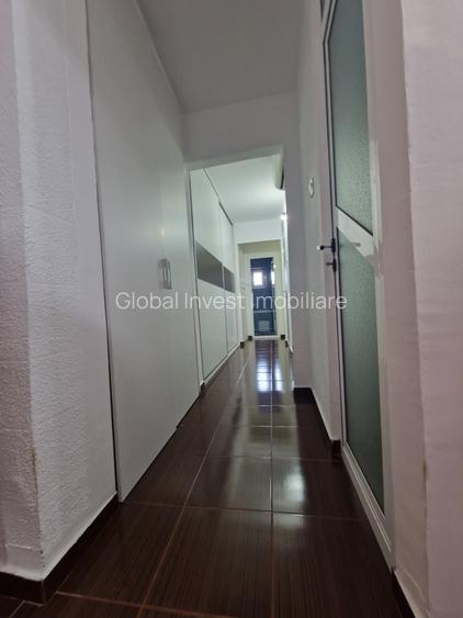 Navodari(Sud)- 3 camere decomandate confort 0, parcare, gaze - 87.000euro - 19