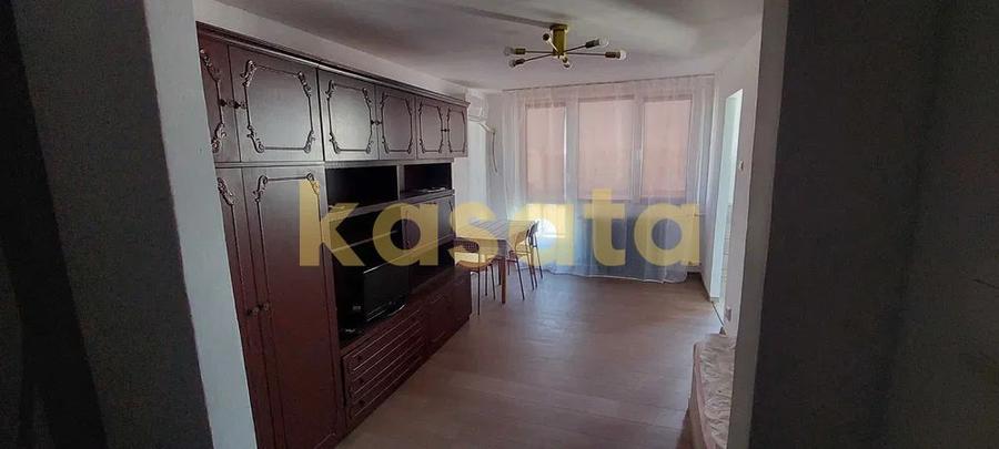 Garsonieră de închiriat | Păcii | Renovată | Metrou