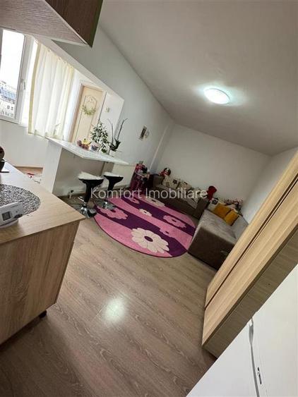 Apartament 2 camere zona Mall - 2