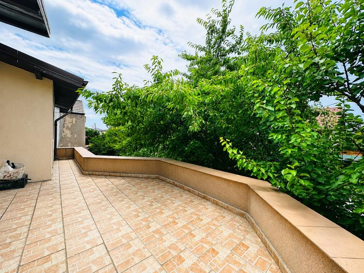 Casă de vânzare individuală | 4 camere - 250 mp | Berceni Ilfov | Gata de mutare
