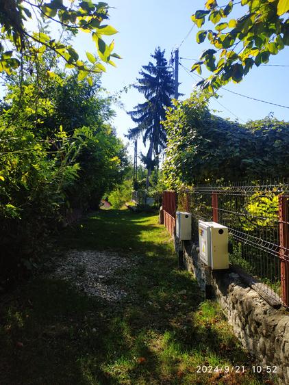 Pucioasa, casa si teren 1093 mp, gaze la poarta