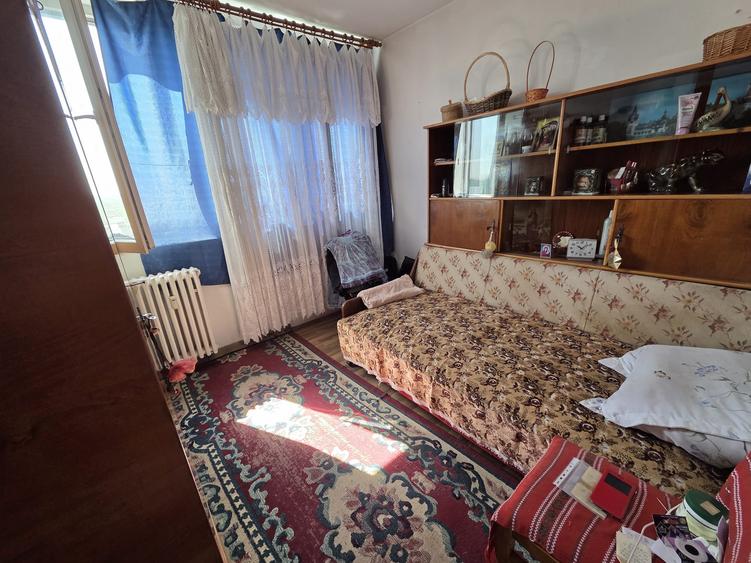 Apartament 3 camere de vanzare Gorjului Conf2 ( 13 minute de metrou )