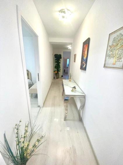 Penthouse mobilat premium - 2 terase - vedere panoramica - Bucium -117 m.p.