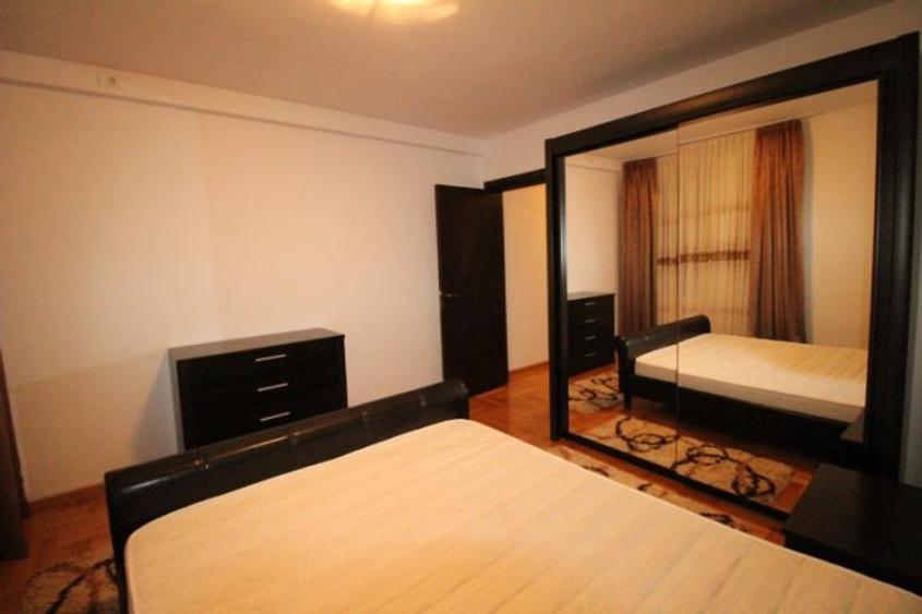 Inchiriere apartament 3 camere|Universitate|Armeneasca