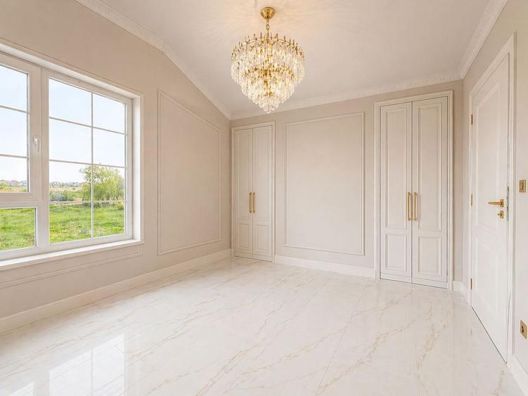 Duplex despărțit | 4 camere | 2 băi | Toate utilitățile | M. Noua