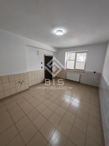 Spațiu Comercial sau Birouri de Închiriat