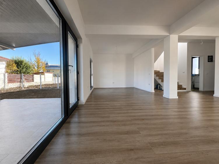 Casă individuală de vânzare | 229 mp utili | Teren 400 mp