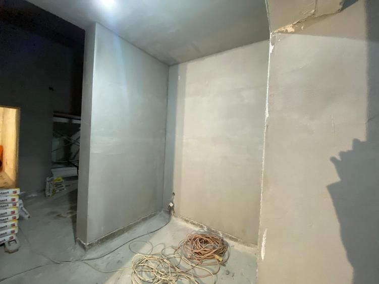Spațiu comercial de vânzare – 380 mp, Terezian, Sibiu
