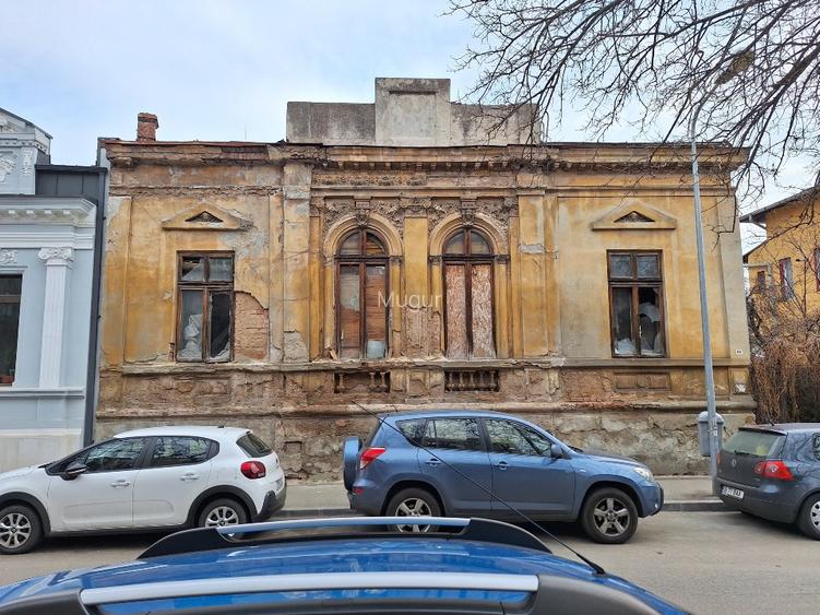 Casă cu personalitate în inima Bucureștiului – Autorizatie pt etajare, consolida - 9