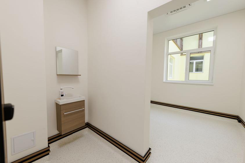 Spațiu medical central de închiriat, 23 mp, Bucșinescu (comision 0)