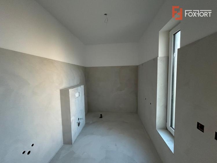 Casa Giarmata la gri cu toate utilitatile - ID V5615