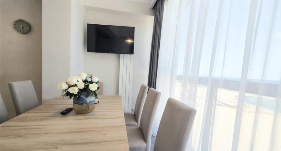 Exquisite 2-Bedroom Apartment with Direct Sea View – Faleză Nord
