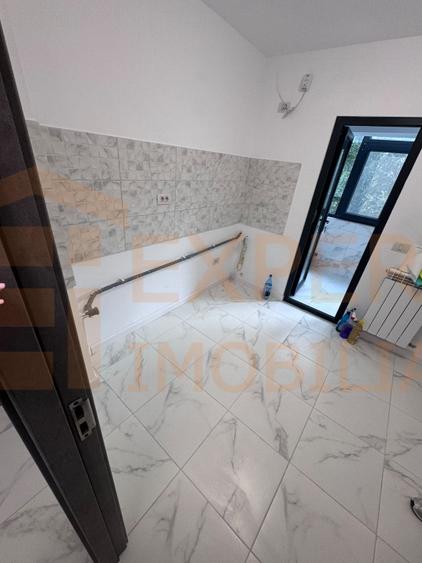 Apartament 2 Camere de vânzare Poarta 6 | Decomandat