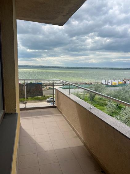 DE VÂNZARE APARTAMENT 3 CAMERE ZONA CLUBURI MAMAIA