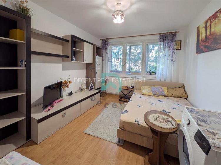 Vand apartamente 3 camere Garii, Brasov - 2