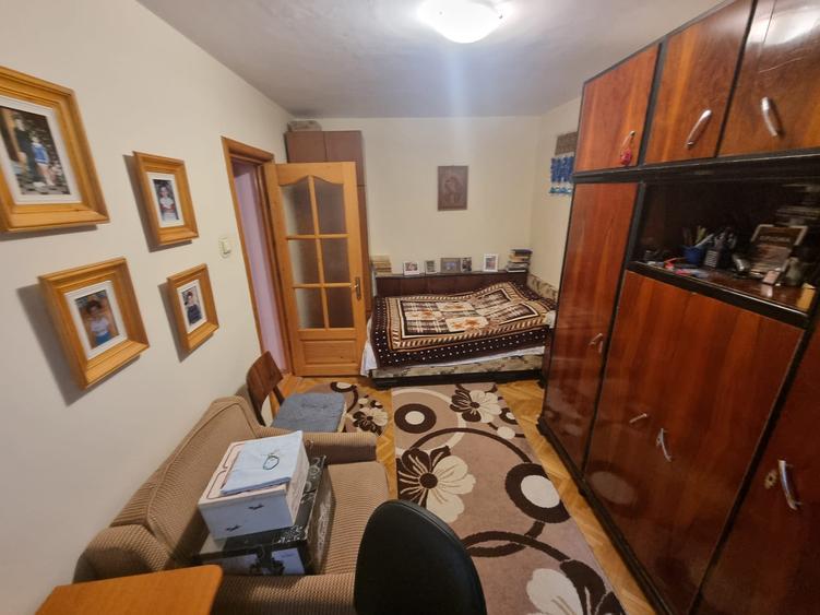 Apartament 3 camere semidecomandat, 64mp, zona Tatarasi, Flora, ID: 160309