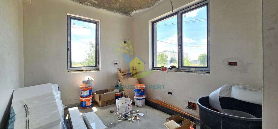 Vila noua superba, 4 camere, toate utilitatile, Balotesti