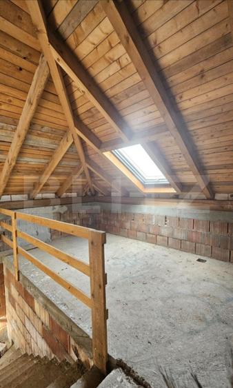 Casă de vânzare 400mp– Halmeu | teren generos de 27 arii