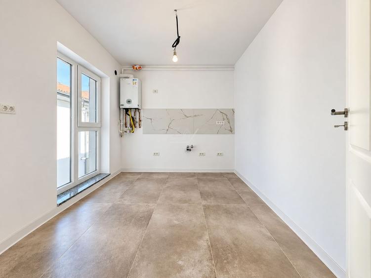 Bloc finalizat. Decomandat. Parcare acoperita. 2 balcoane. Spatiu pod.