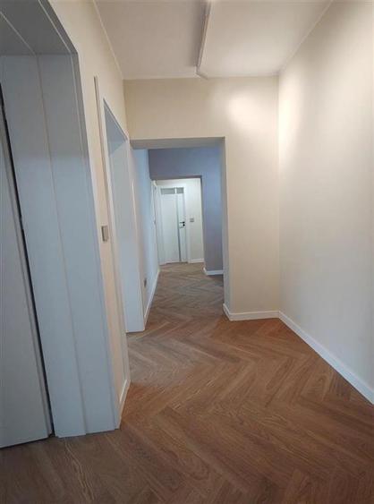 Ocazie - Copou - Parc - Apartament 4 camere cu garaj si boxa