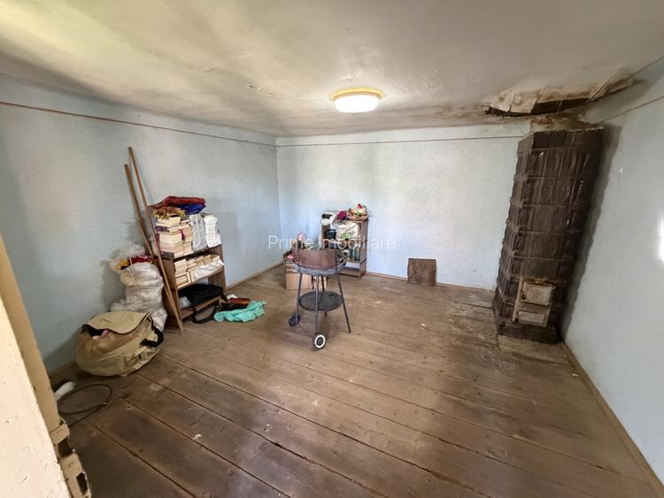 Casă individuală renovabilă | 2 camere | 975 mp teren | La 13 km de Alba Iulia - 5