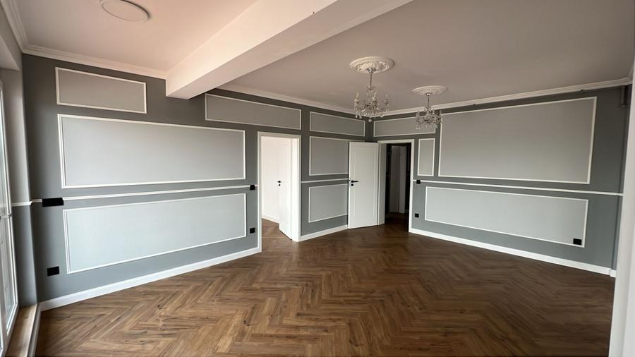 Penthouse de lux | 83 mp utili + terasă 117 mp | Etaj 3 cu lift | Zonă premium