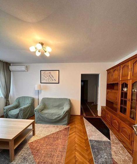 3 Camere | Titan | Mobilat Utilat | Bloc Reabilitat | Metrou |