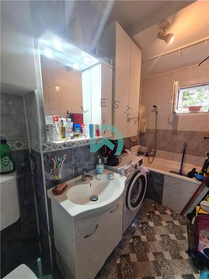 Apartament 2 camere, Astra, decomandat Brasov