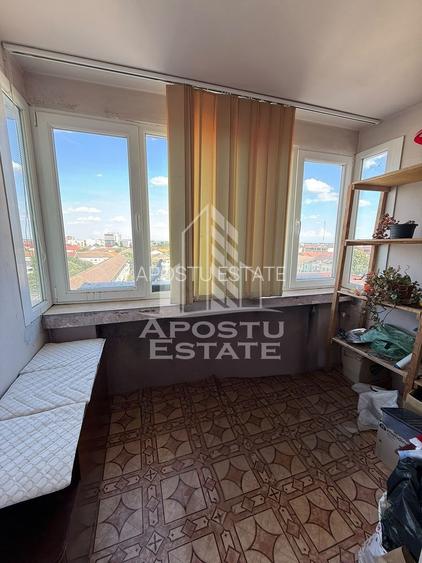 Apartament de vanzare cu 3 camere, 2 bai, 2 balcoane, zona Soarelui - 11