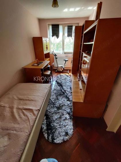 Abator, 3 camere, semi,58 mp, pret 100.000 euro - 3