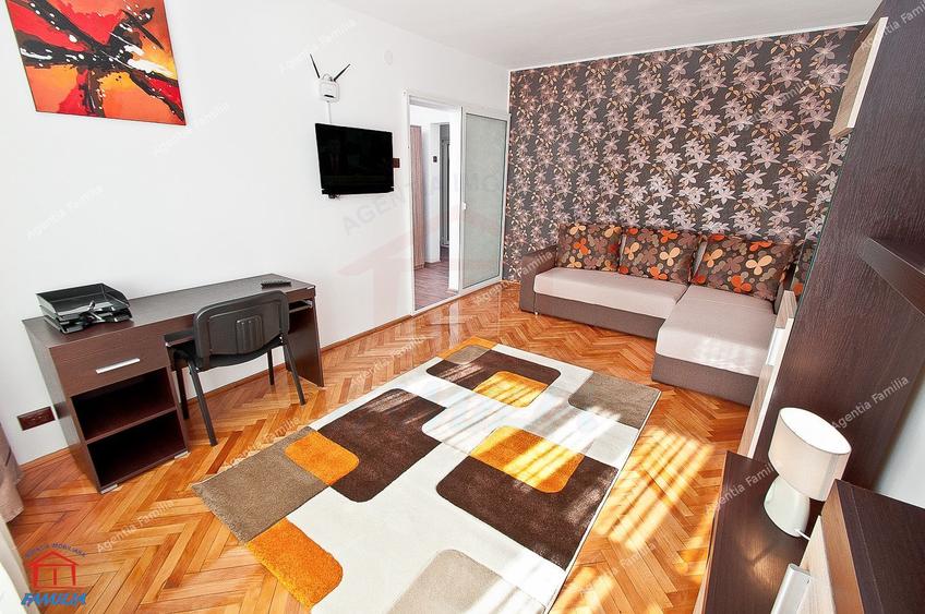 🔑 Apartament 1 cameră de închiriat, Centru, 350 €/lună
